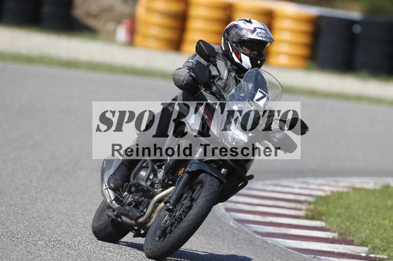 /41 25.08.2026  Cornu Master School ADR/7